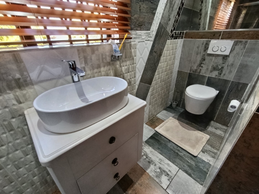 1 Bedroom Property for Sale in Lakeview Free State